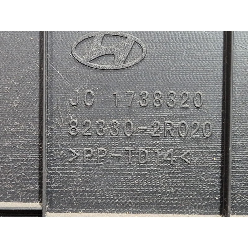 Recambio de guarnecido puerta delantera izquierda para hyundai i30 (fd) 1.6 crdi referencia OEM IAM   