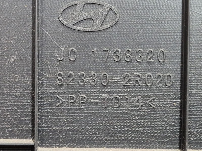 Recambio de guarnecido puerta delantera izquierda para hyundai i30 (fd) 1.6 crdi referencia OEM IAM   