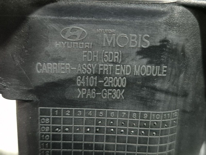 Recambio de panel frontal para hyundai i30 (fd) 1.6 crdi referencia OEM IAM 641012R000 641012R000 641012R000