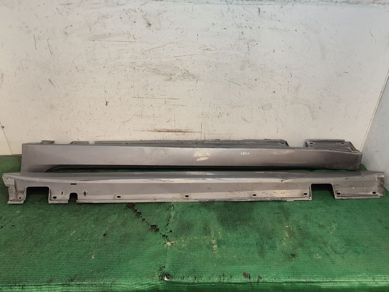 Recambio de faldon lateral para bmw 5 touring (e61) 520 d referencia OEM IAM   