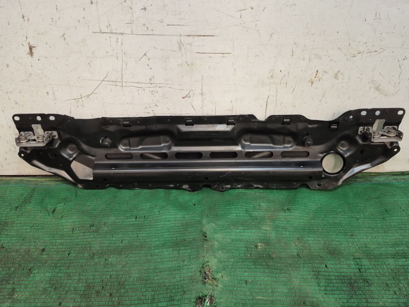 Recambio de travesaño superior para bmw 5 touring (e61) 520 d referencia OEM IAM 51647033741 51647033741 51647033741