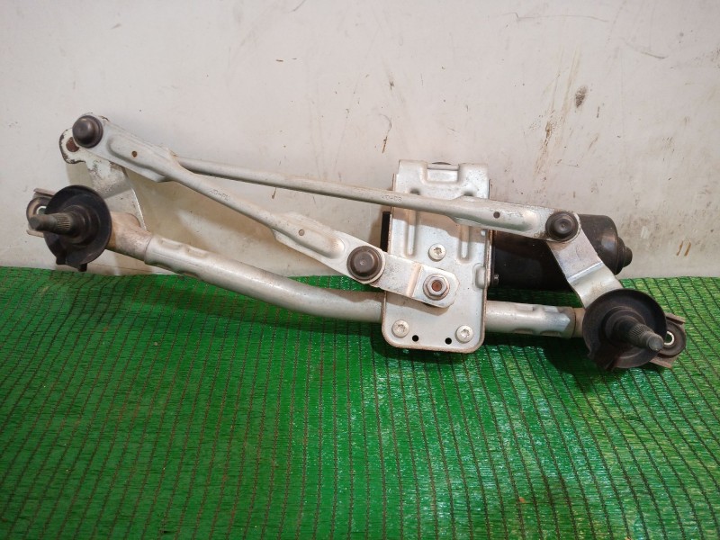 Recambio de motor limpia delantero para kia cee´d (jd) 1.4 crdi 90 referencia OEM IAM   