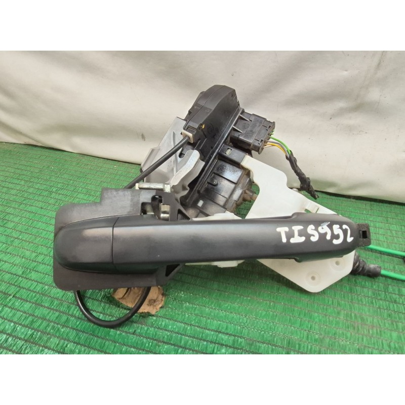 Recambio de cerradura puerta trasera izquierda para hyundai i30 (fd) 1.6 crdi referencia OEM IAM   