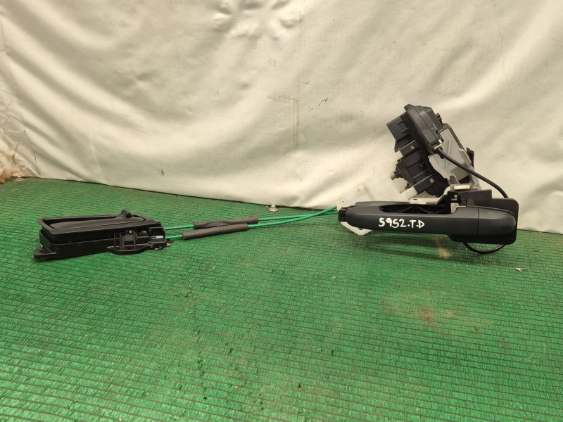 Recambio de cerradura puerta trasera derecha para hyundai i30 (fd) 1.6 crdi referencia OEM IAM   