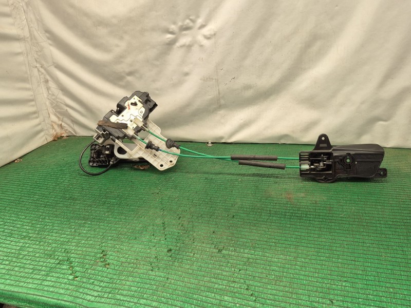 Recambio de cerradura puerta trasera derecha para hyundai i30 (fd) 1.6 crdi referencia OEM IAM   