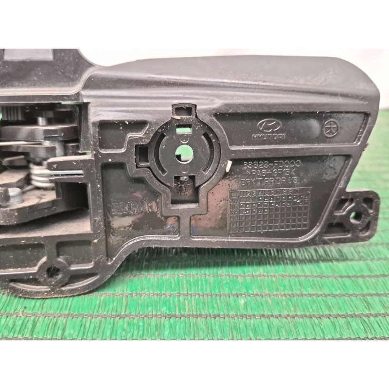 Recambio de cerradura puerta trasera derecha para hyundai i30 (fd) 1.6 crdi referencia OEM IAM   