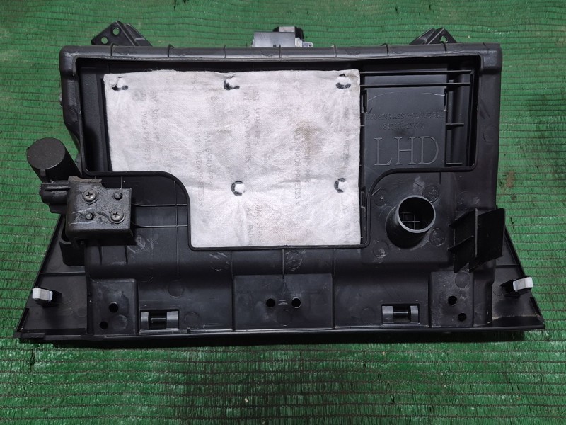 Recambio de guantera para hyundai ix35 (lm, el, elh) 1.6 referencia OEM IAM 845412Y000 845412Y000 845412Y000