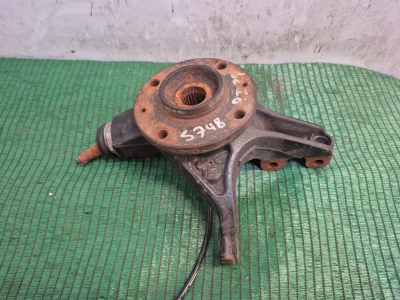 Recambio de mangueta delantera izquierda para citroën berlingo multispace (b9) 1.2 puretech 110 referencia OEM IAM   