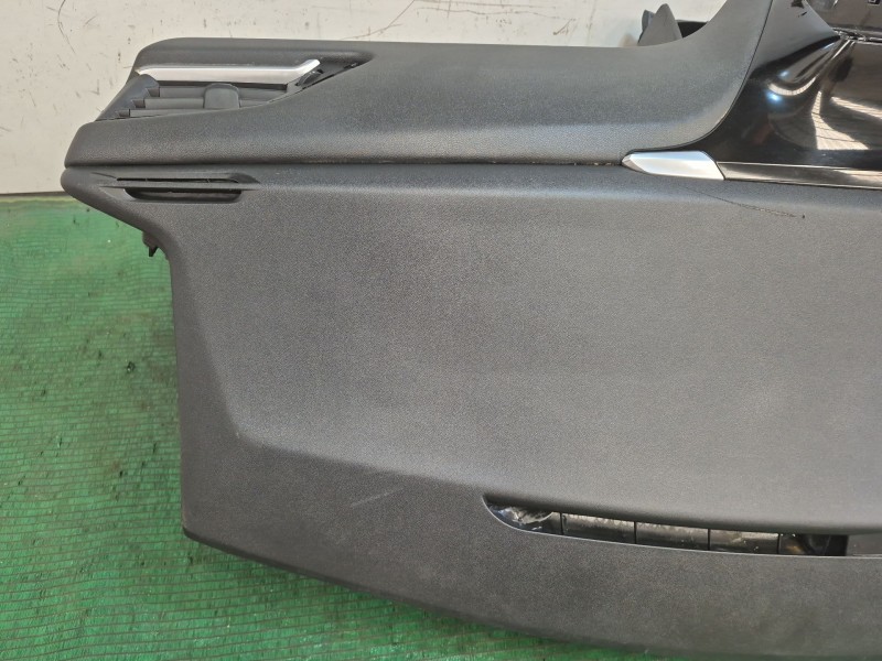 Recambio de salpicadero para peugeot 208 i (ca_, cc_) 1.2 vti 82 referencia OEM IAM   
