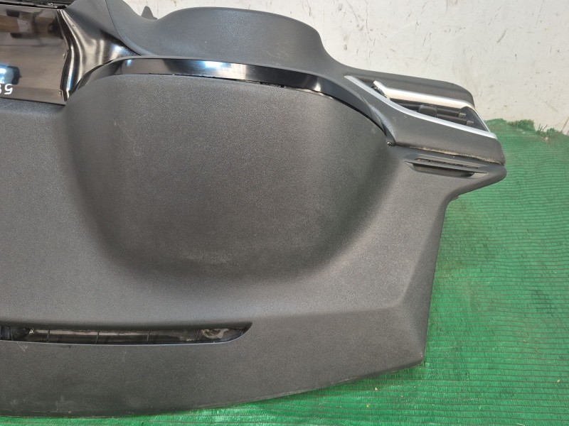 Recambio de salpicadero para peugeot 208 i (ca_, cc_) 1.2 vti 82 referencia OEM IAM   