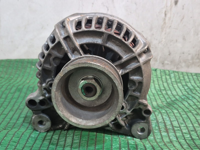 Recambio de alternador para volvo v70 ii (285) 2.4 t referencia OEM IAM   