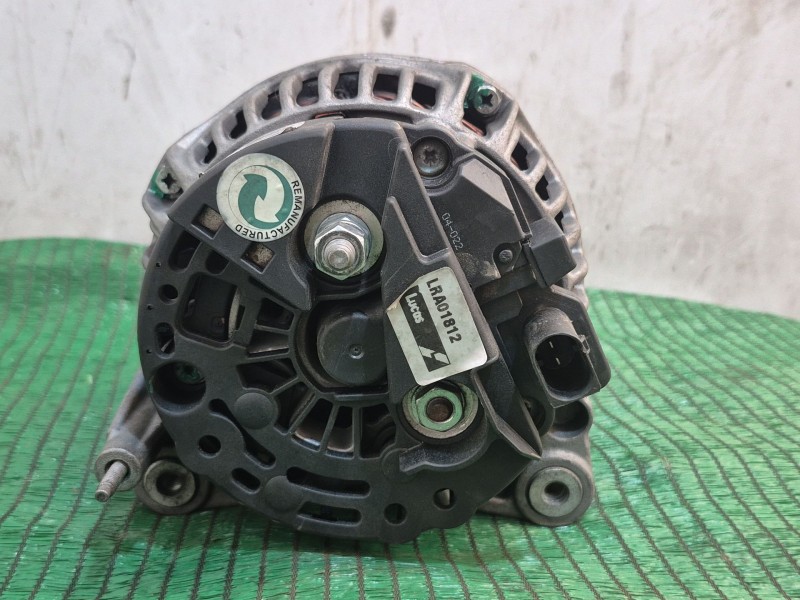 Recambio de alternador para volvo v70 ii (285) 2.4 t referencia OEM IAM   