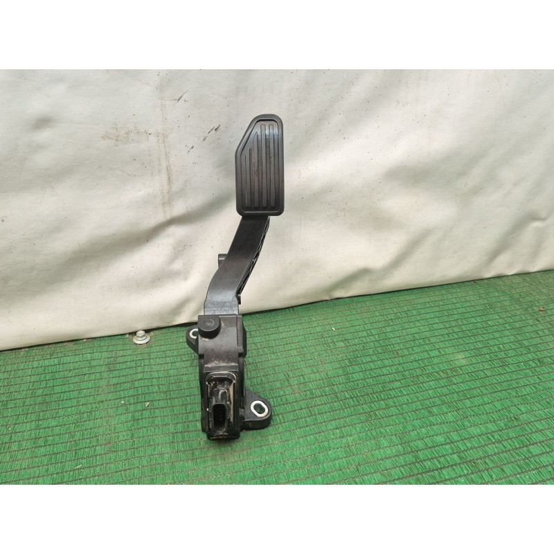 Recambio de pedal acelerador para toyota yaris (_p13_) 1.5 hybrid (nhp130_) referencia OEM IAM   