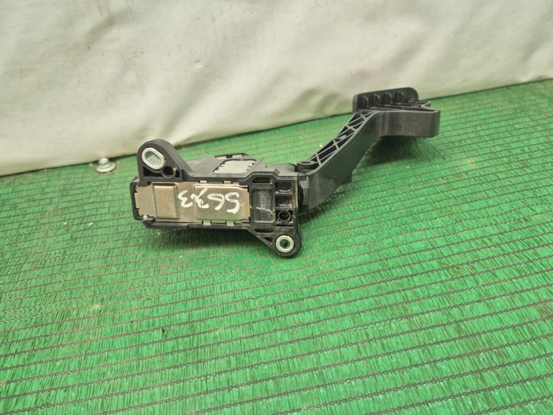 Recambio de pedal acelerador para toyota yaris (_p13_) 1.5 hybrid (nhp130_) referencia OEM IAM   