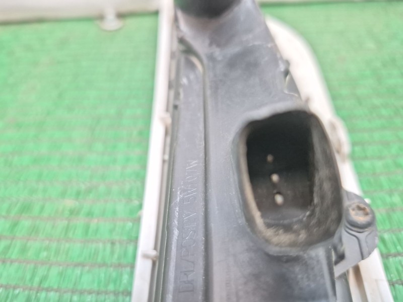 Recambio de faro antiniebla izquierdo para ford kuga i 2.0 tdci referencia OEM IAM   