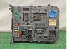 Recambio de caja reles / fusibles para peugeot 5008 ii (mc_, mj_, mr_, m4_) 1.6 bluehdi 120 referencia OEM IAM   