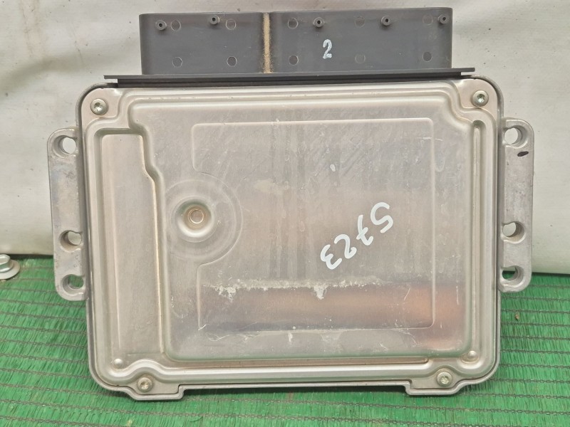 Recambio de centralita motor uce para hyundai ix35 (lm, el, elh) 1.6 referencia OEM IAM   