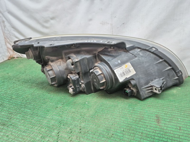 Recambio de faro izquierdo para hyundai i30 (fd) 1.6 crdi referencia OEM IAM   