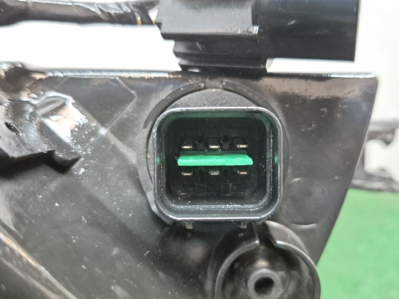 Recambio de faro derecho para hyundai i30 (fd) 1.6 crdi referencia OEM IAM   