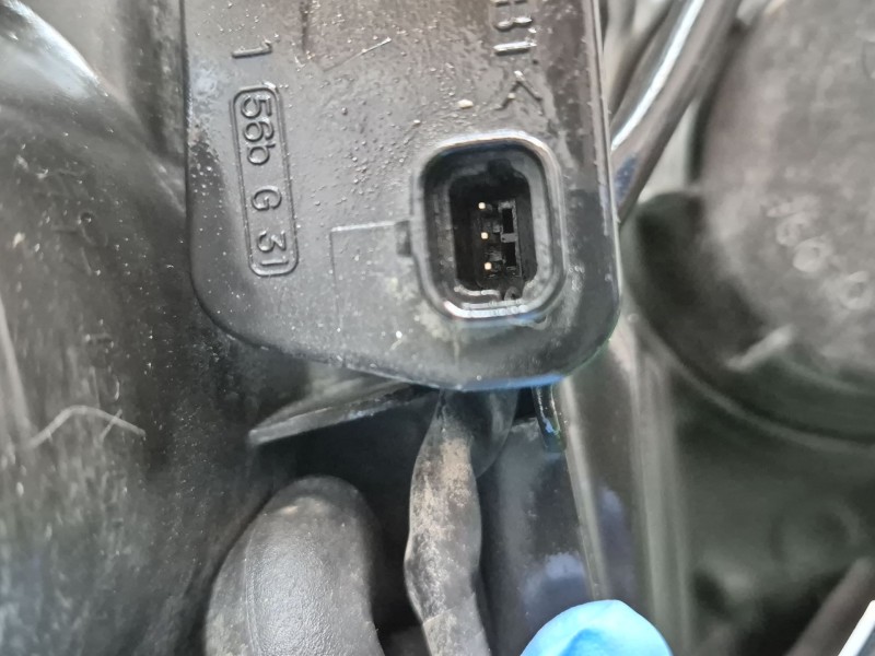 Recambio de faro derecho para hyundai i30 (fd) 1.6 crdi referencia OEM IAM   