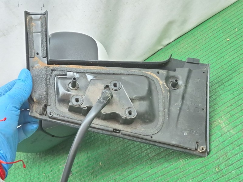 Recambio de retrovisor izquierdo para toyota yaris (_p13_) 1.5 hybrid (nhp130_) referencia OEM IAM   