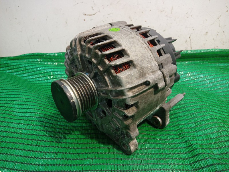 Recambio de alternador para seat leon (1p1) 1.4 tsi referencia OEM IAM   