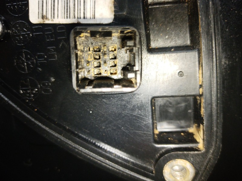 Recambio de retrovisor derecho para hyundai ix35 (lm, el, elh) 1.6 referencia OEM IAM   