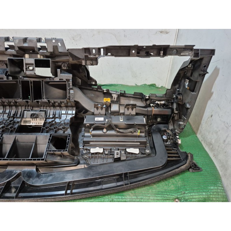 Recambio de salpicadero para renault laguna iii (bt0/1) 2.0 dci gt (bt11, bt1e, bt1n) referencia OEM IAM   