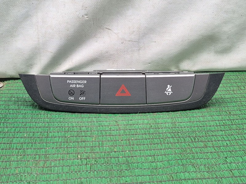 Recambio de warning para hyundai ix35 (lm, el, elh) 1.6 referencia OEM IAM   