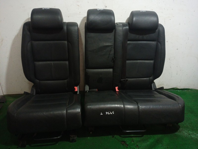 Recambio de asientos traseros para volkswagen tiguan (5n_) 2.0 tdi referencia OEM IAM   