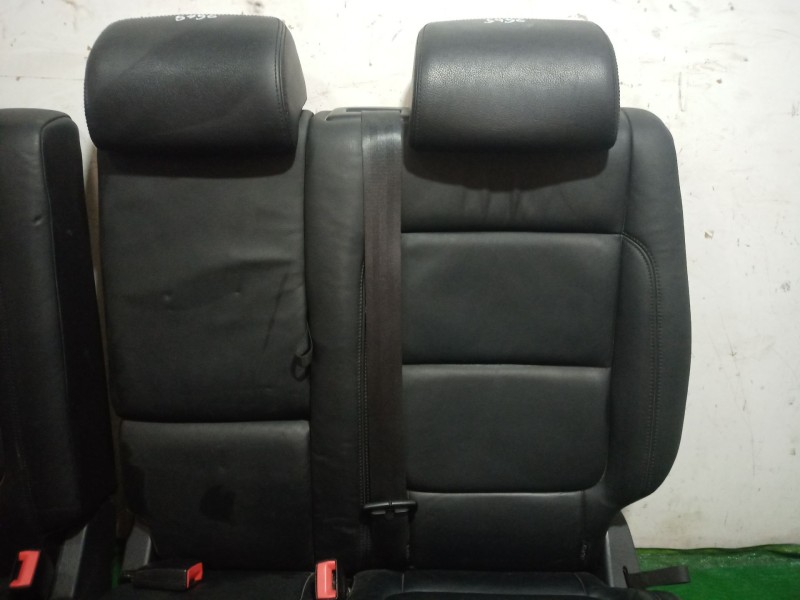 Recambio de asientos traseros para volkswagen tiguan (5n_) 2.0 tdi referencia OEM IAM   
