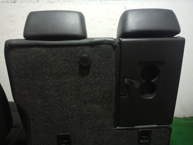 Recambio de asientos traseros para volkswagen tiguan (5n_) 2.0 tdi referencia OEM IAM   