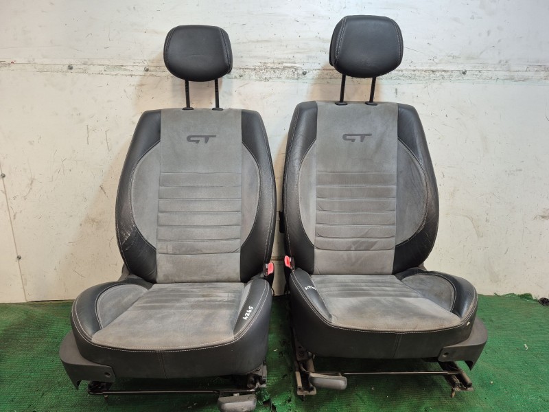 Recambio de juego asientos completo para renault laguna iii (bt0/1) 2.0 dci gt (bt11, bt1e, bt1n) referencia OEM IAM   