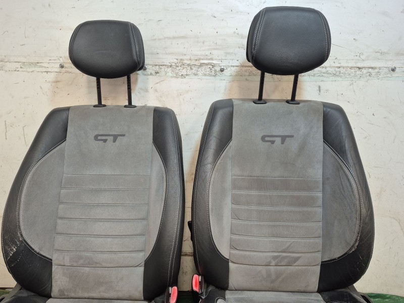 Recambio de juego asientos completo para renault laguna iii (bt0/1) 2.0 dci gt (bt11, bt1e, bt1n) referencia OEM IAM   