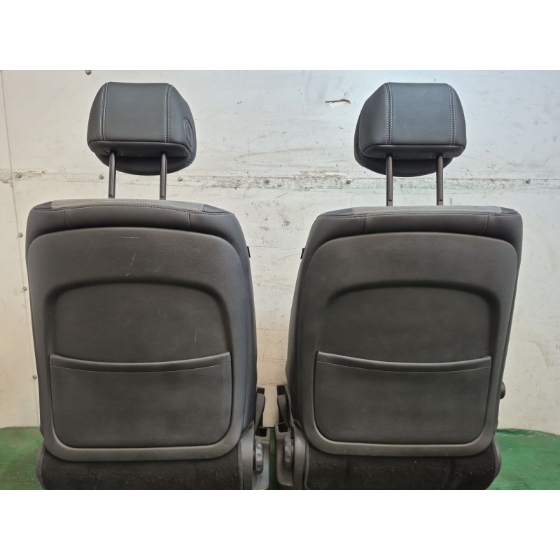 Recambio de juego asientos completo para renault laguna iii (bt0/1) 2.0 dci gt (bt11, bt1e, bt1n) referencia OEM IAM   