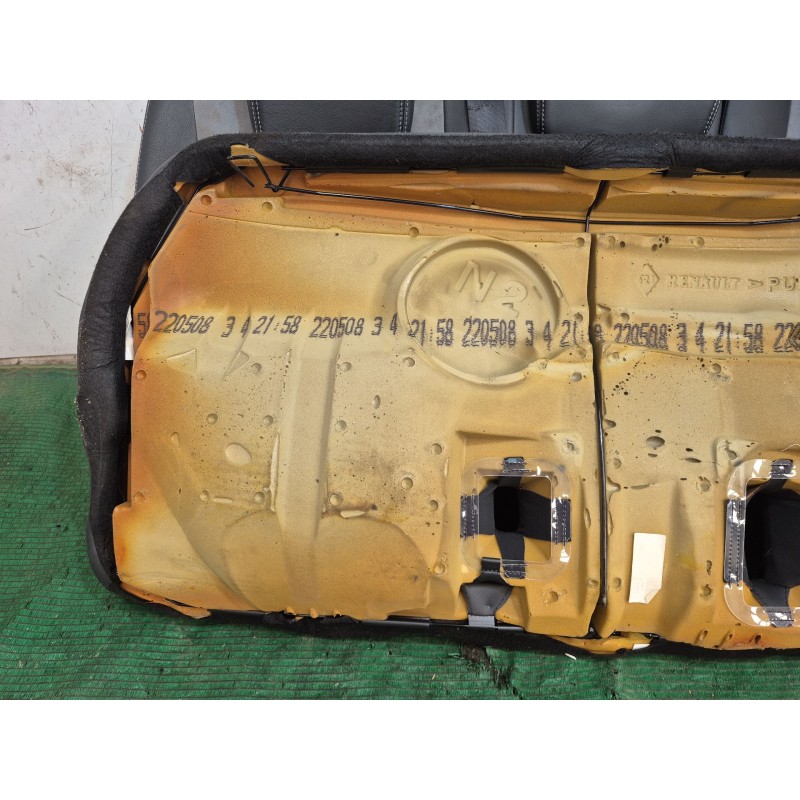 Recambio de juego asientos completo para renault laguna iii (bt0/1) 2.0 dci gt (bt11, bt1e, bt1n) referencia OEM IAM   