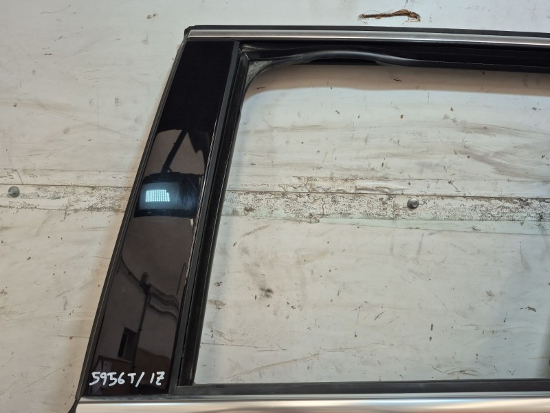 Recambio de puerta delantera izquierda para volkswagen tiguan (5n_) 2.0 tdi referencia OEM IAM   