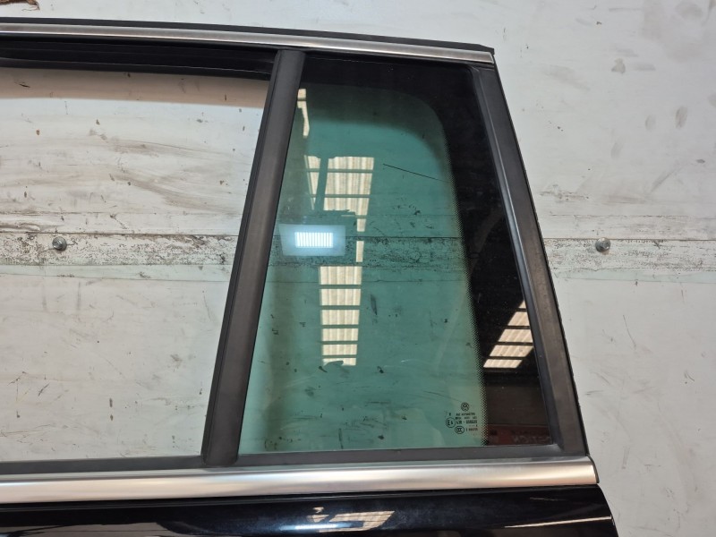 Recambio de puerta delantera izquierda para volkswagen tiguan (5n_) 2.0 tdi referencia OEM IAM   