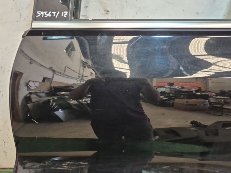 Recambio de puerta delantera izquierda para volkswagen tiguan (5n_) 2.0 tdi referencia OEM IAM   