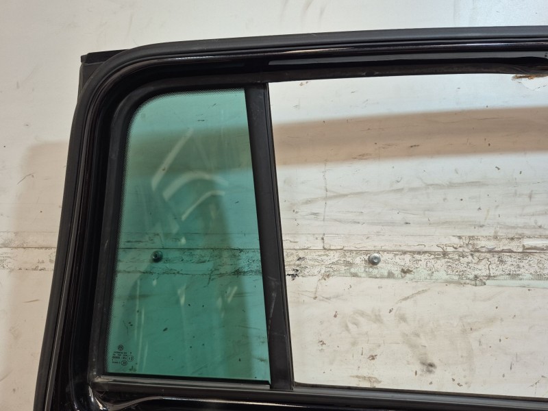 Recambio de puerta delantera izquierda para volkswagen tiguan (5n_) 2.0 tdi referencia OEM IAM   