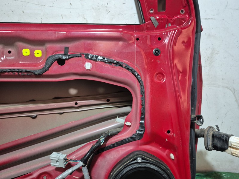 Recambio de puerta delantera izquierda para honda civic viii hatchback (fn, fk) 1.8 (fn1, fk2) referencia OEM IAM   