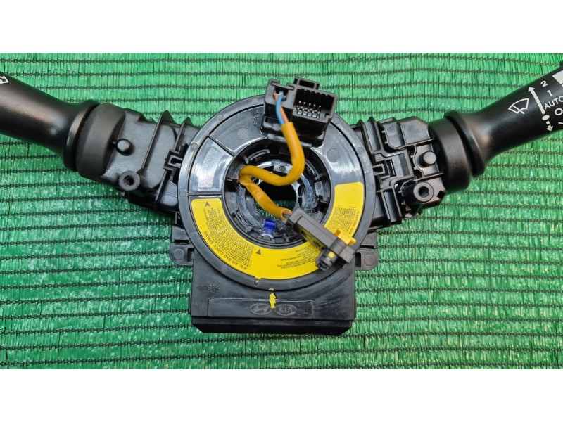 Recambio de mando multifuncion para hyundai ix35 (lm, el, elh) 1.6 referencia OEM IAM   