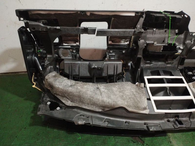 Recambio de salpicadero para porsche cayenne (9pa) turbo 4.5 referencia OEM IAM   