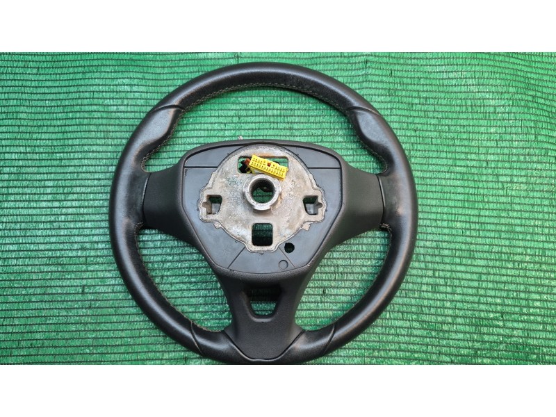 Recambio de volante para opel astra k (b16) 1.6 cdti (68) referencia OEM IAM   