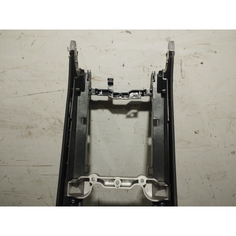 Recambio de consola central trasera para porsche cayenne (9pa) turbo 4.5 referencia OEM IAM   