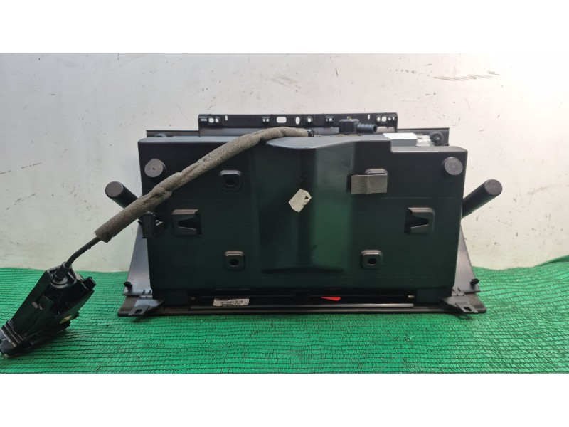 Recambio de guantera para porsche cayenne (9pa) turbo 4.5 referencia OEM IAM   