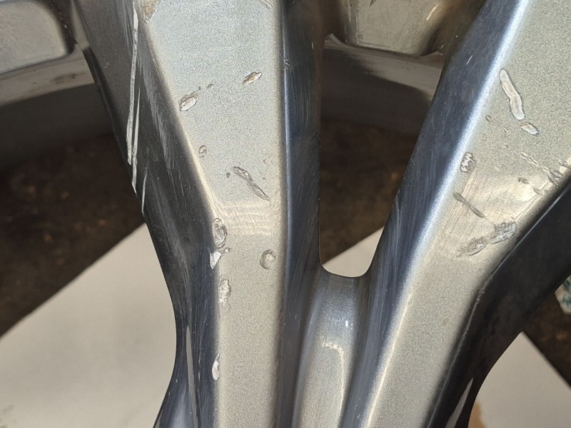 Recambio de juego llantas para ford kuga iii (dfk) 2.5 duratec plug-in-hybrid referencia OEM IAM   