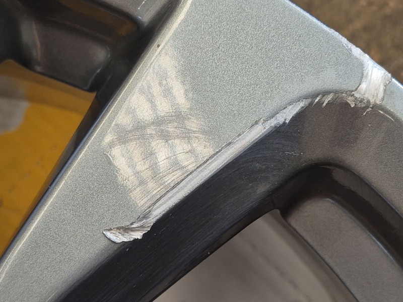 Recambio de juego llantas para ford kuga iii (dfk) 2.5 duratec plug-in-hybrid referencia OEM IAM   