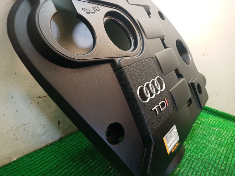 Recambio de tapa motor para audi a4 b6 (8e2) 1.9 tdi referencia OEM IAM 038103925 038103925 038103925