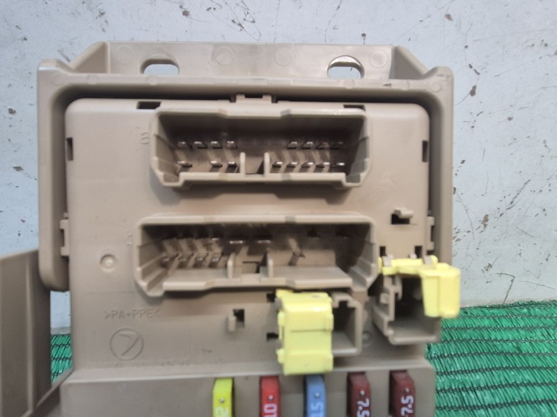 Recambio de caja reles / fusibles para subaru tribeca (b9) 3.0 (wxe) referencia OEM IAM 82201XA00B 82201XA00B 82201XA00B